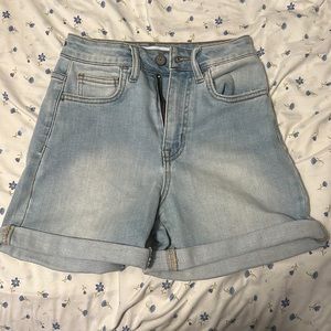 Vervet high rise shorts